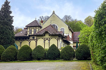 Sternhaus Wolfenbüttel Außenansicht mit Terrasse